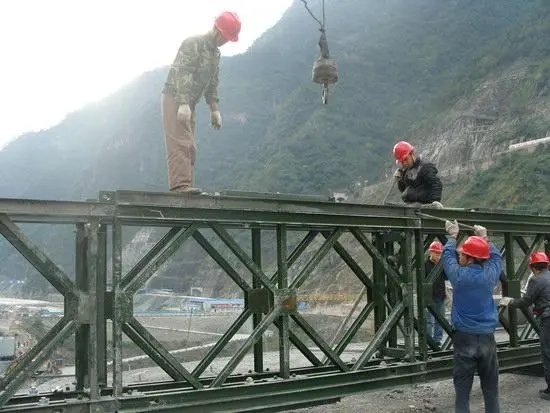 上海贝雷桥安装施工时的注意事项