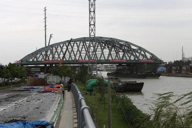 上海钢桁梁桥的特点有哪些